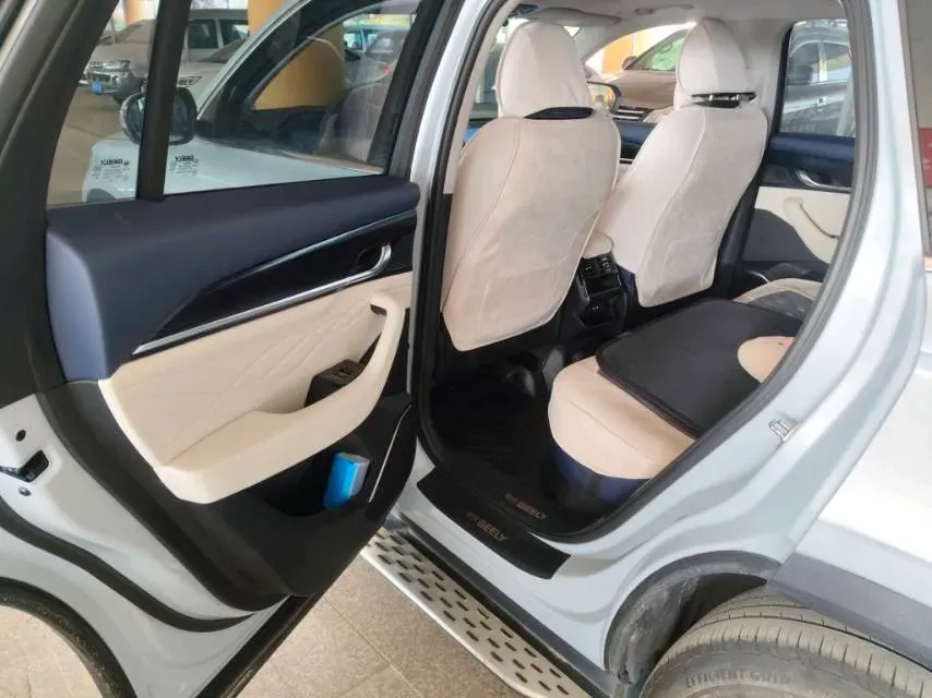 2022 Citroen C5 X 1.6T 175HP L4 8AT,autocango,china used car exporter,china ev exporter,chinese used car exporter,chinese used ev exporter