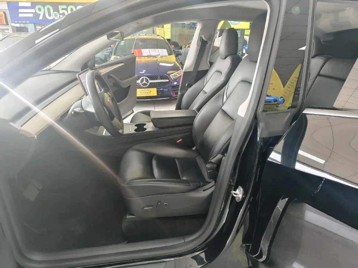 2021 MINI COUNTRYMAN 1.5T 136HP L3 8AT,autocango,china used car exporter,china ev exporter,chinese used car exporter,chinese used ev exporter