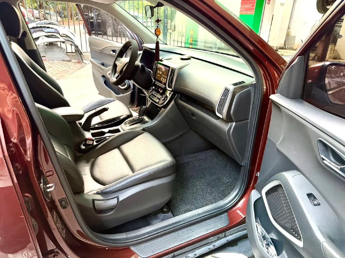 2018 Hyundai ix35 2.0L 160HP L4 6AT,autocango,china used car exporter,china ev exporter,chinese used car exporter,chinese used ev exporter