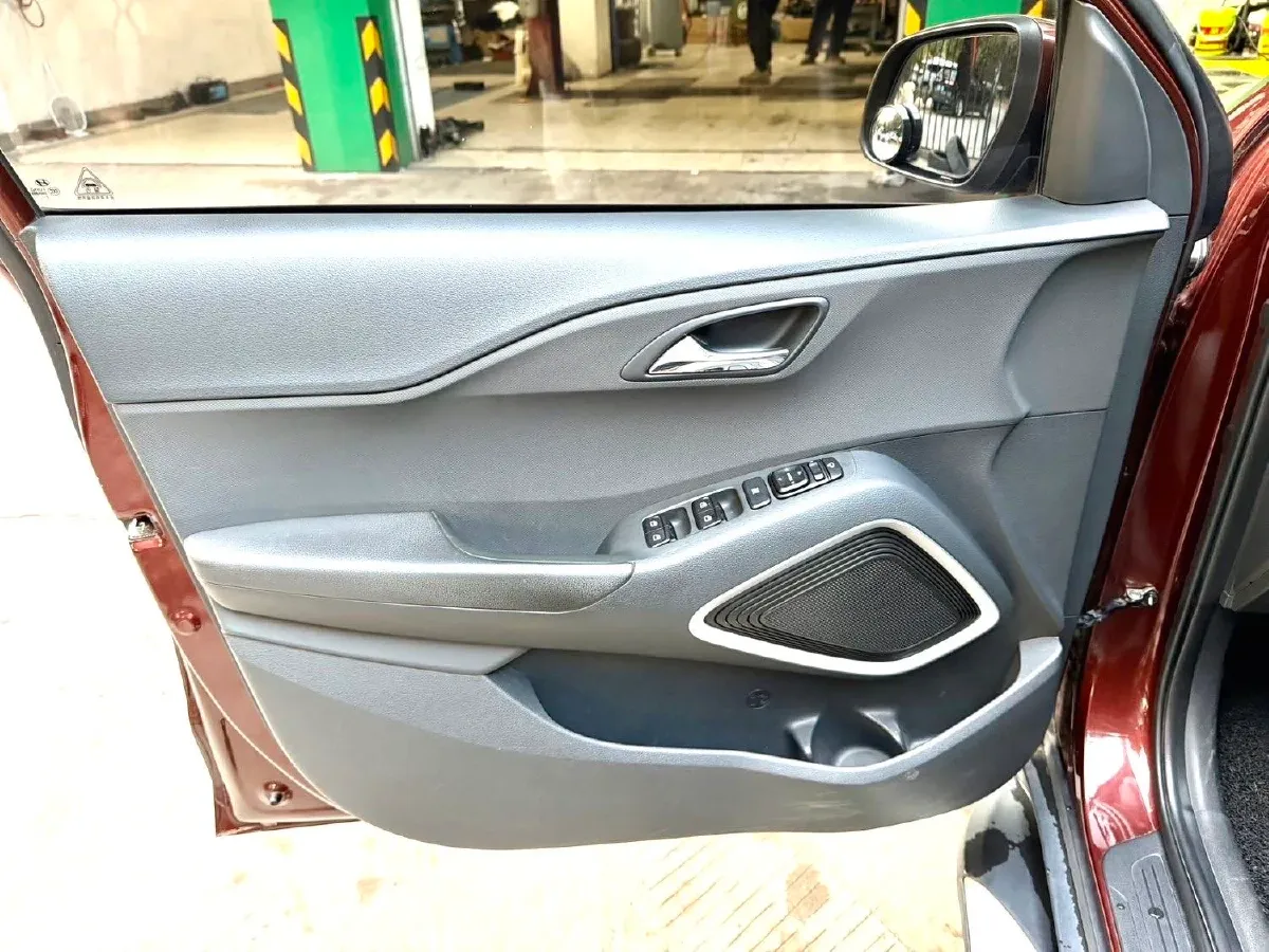 2018 Hyundai ix35 2.0L 160HP L4 6AT,autocango,china used car exporter,china ev exporter,chinese used car exporter,chinese used ev exporter