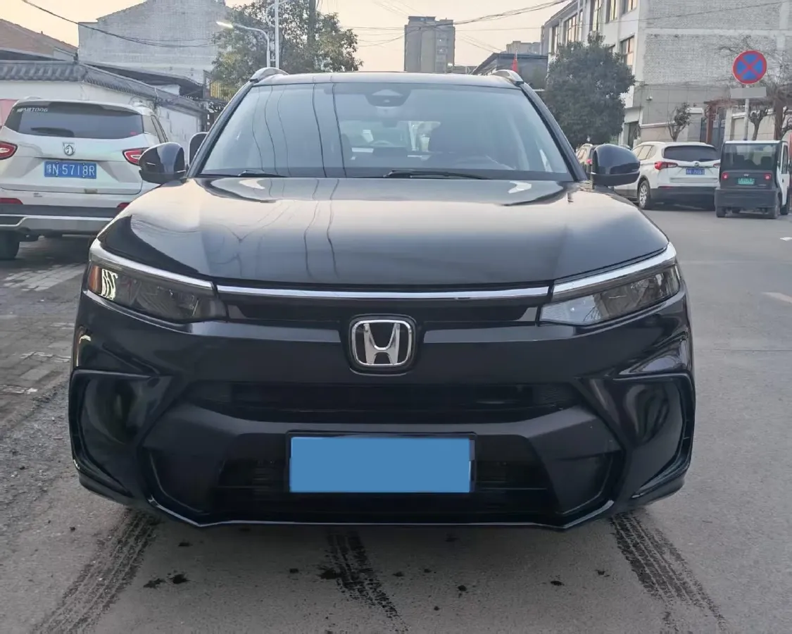 2025 Honda Breeze 1.5T 193HP L4 CVT,autocango,china used car exporter,china ev exporter,chinese used car exporter,chinese used ev exporter