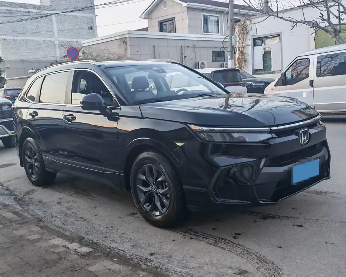 2025 Honda Breeze 1.5T 193HP L4 CVT,autocango,china used car exporter,china ev exporter,chinese used car exporter,chinese used ev exporter