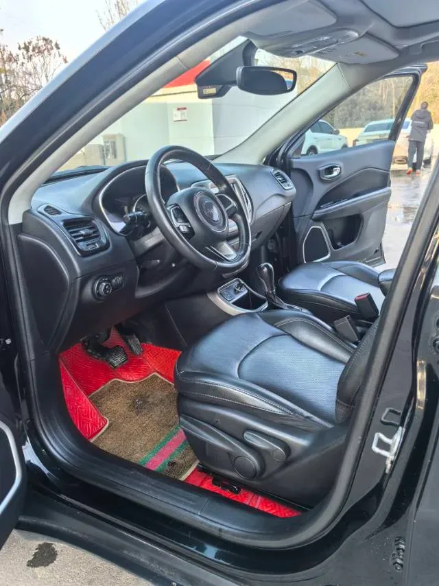 2017 Jeep Compass 1.4T 165HP L4 7DCT,autocango,china used car exporter,china ev exporter,chinese used car exporter,chinese used ev exporter