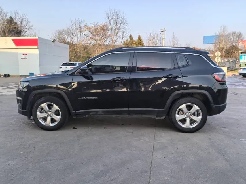 2017 Jeep Compass 1.4T 165HP L4 7DCT,autocango,china used car exporter,china ev exporter,chinese used car exporter,chinese used ev exporter