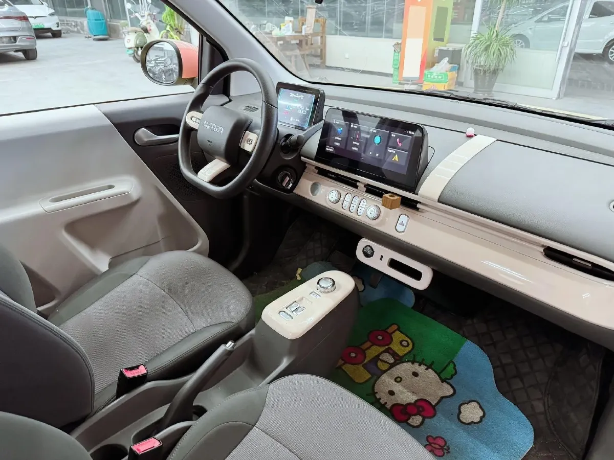 2025 LingBox BOX BEV 19.2KWH,autocango,china used car exporter,china ev exporter,chinese used car exporter,chinese used ev exporter