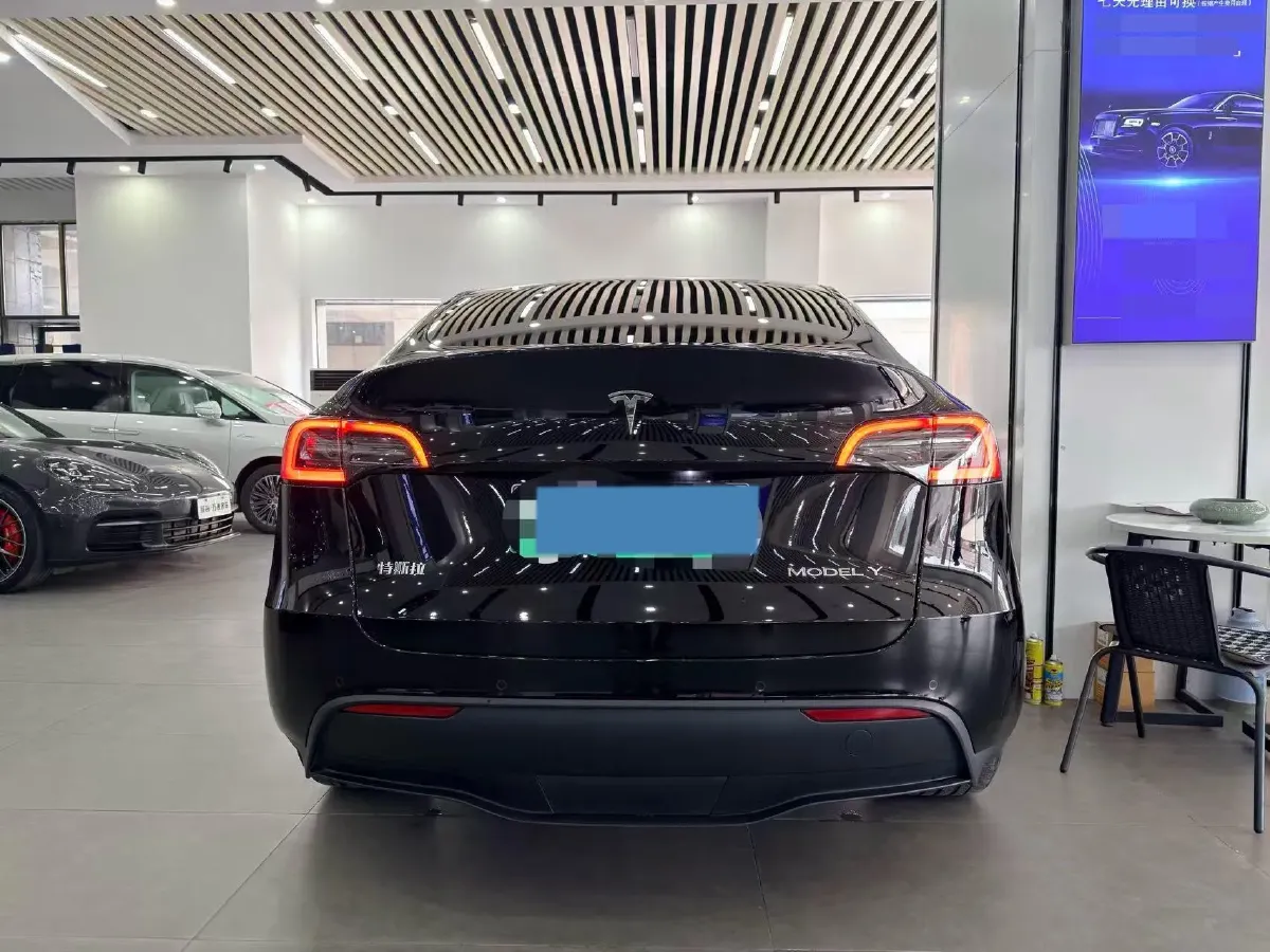 2022 Tesla Model Y BEV 60KWH,autocango,china used car exporter,china ev exporter,chinese used car exporter,chinese used ev exporter