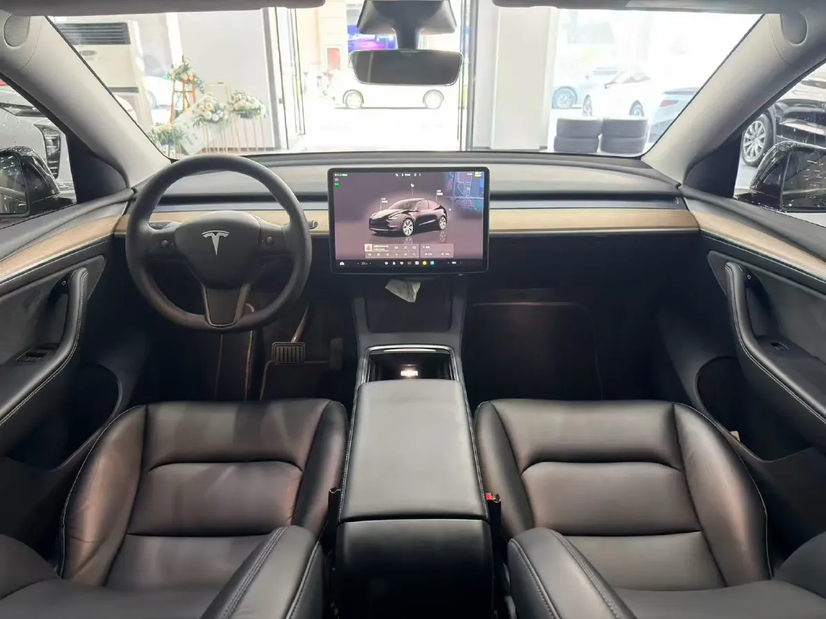 2022 Tesla Model Y BEV 60KWH,autocango,china used car exporter,china ev exporter,chinese used car exporter,chinese used ev exporter