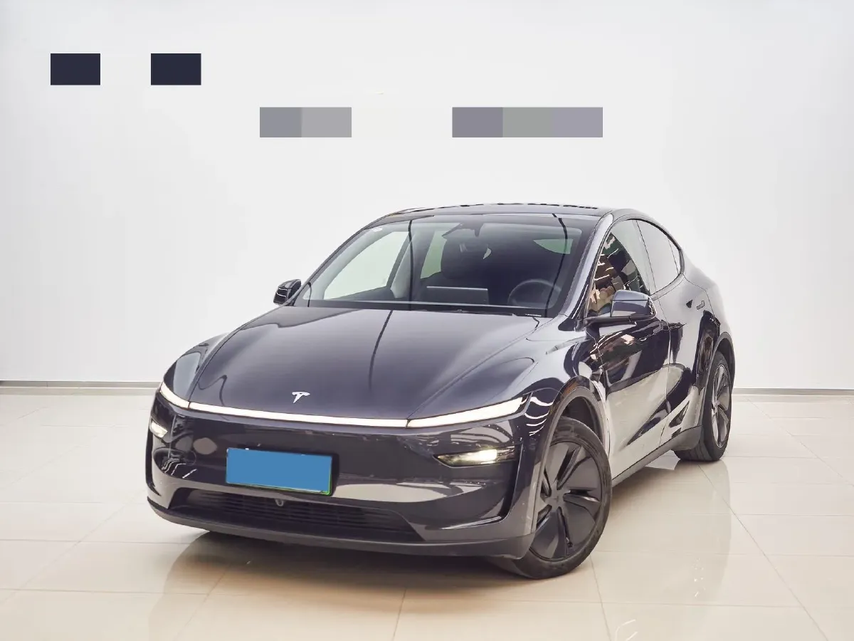 2025 Tesla Model Y BEV 62.5KWH,autocango,china used car exporter,china ev exporter,chinese used car exporter,chinese used ev exporter