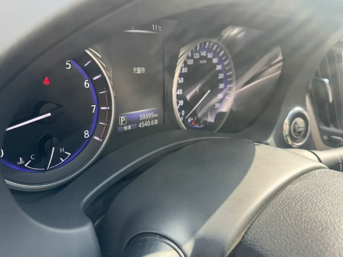 2016 Infiniti Q50L 2.0T 211HP L4 7AT,autocango,china used car exporter,china ev exporter,chinese used car exporter,chinese used ev exporter