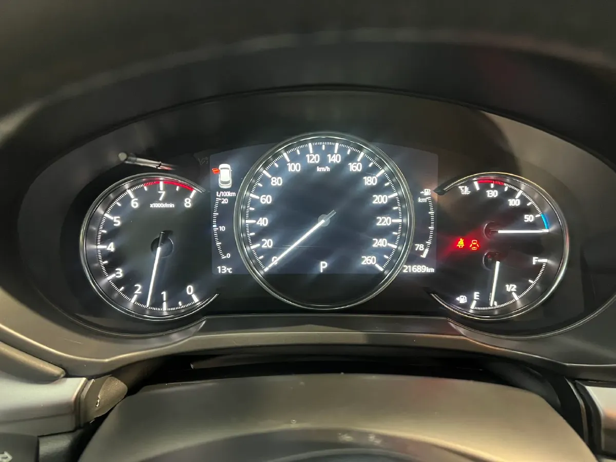 2022 Hyundai Tucson 2.0L 150HP L4 6AT Hybrid,autocango,china used car exporter,china ev exporter,chinese used car exporter,chinese used ev exporter