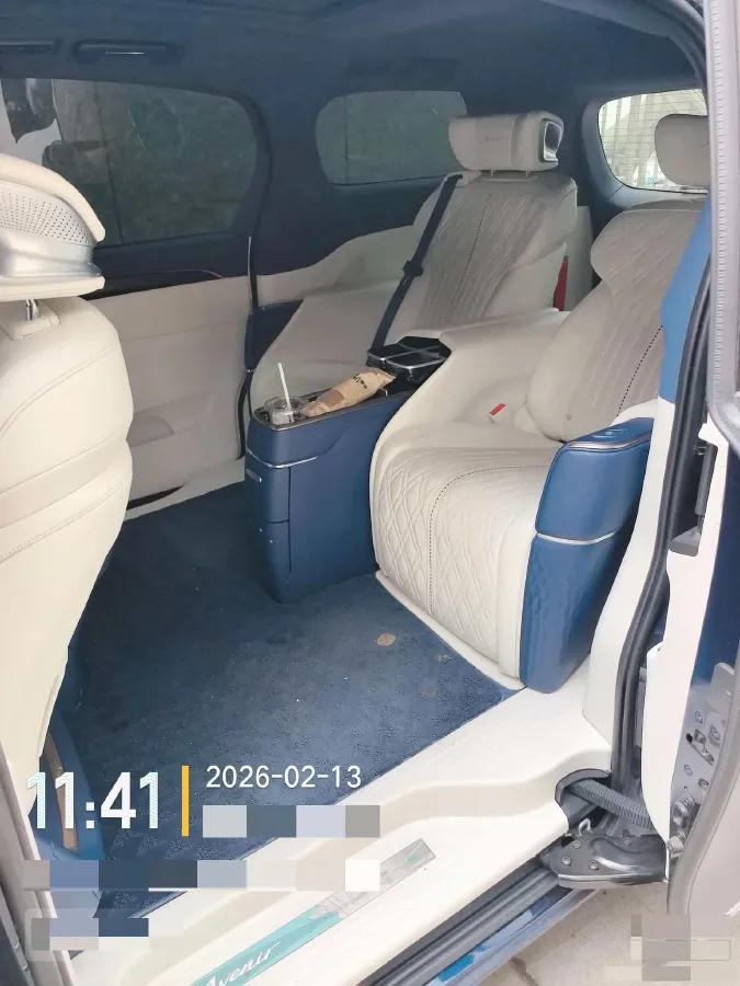 2021 Buick GL8 2.0T 237HP L4 9AT,autocango,china used car exporter,china ev exporter,chinese used car exporter,chinese used ev exporter