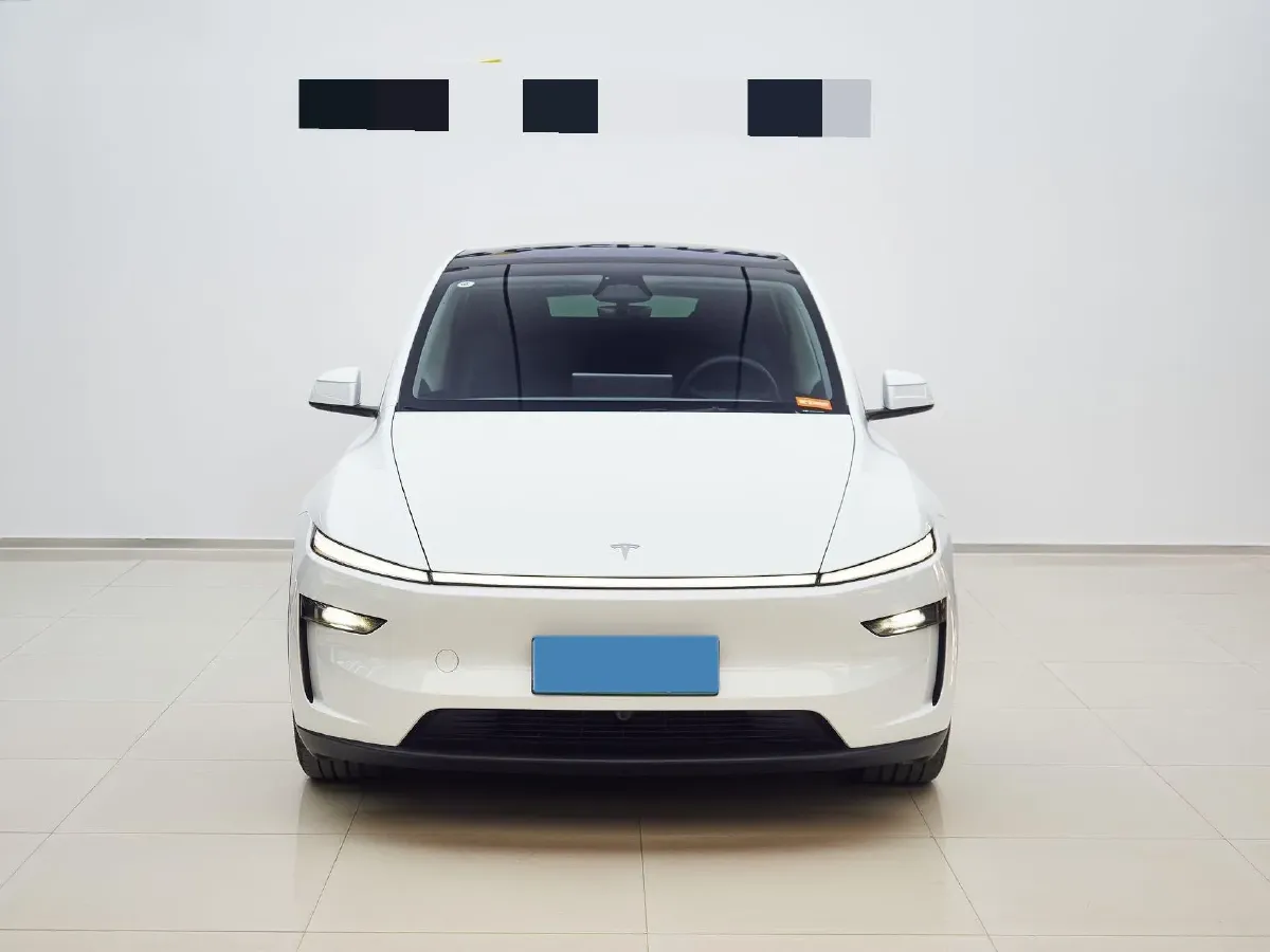 2025 Tesla Model Y BEV 62.5KWH,autocango,china used car exporter,china ev exporter,chinese used car exporter,chinese used ev exporter