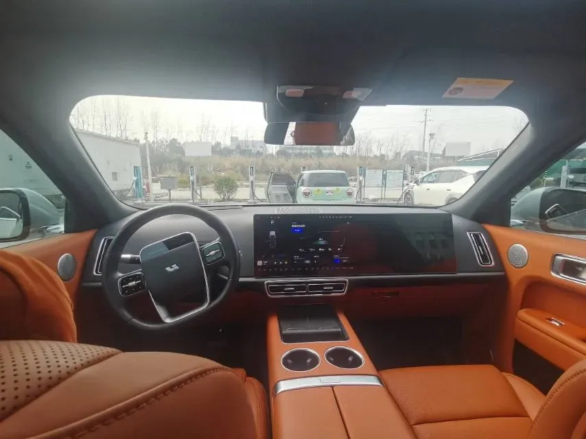 2022 Li L9 Range Extended 154HP REEV 42.6KWH,autocango,china used car exporter,china ev exporter,chinese used car exporter,chinese used ev exporter