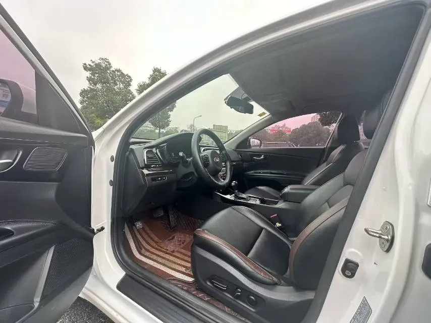 2017 Kia Cachet 1.8L 143HP L4 6AT,autocango,china used car exporter,china ev exporter,chinese used car exporter,chinese used ev exporter