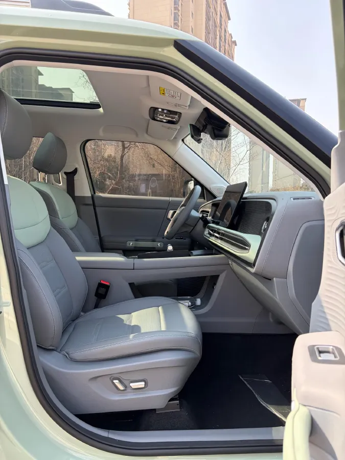 2024 Beijing BJ30 1.5T 158HP L4 2DHT Hybrid,autocango,china used car exporter,china ev exporter,chinese used car exporter,chinese used ev exporter