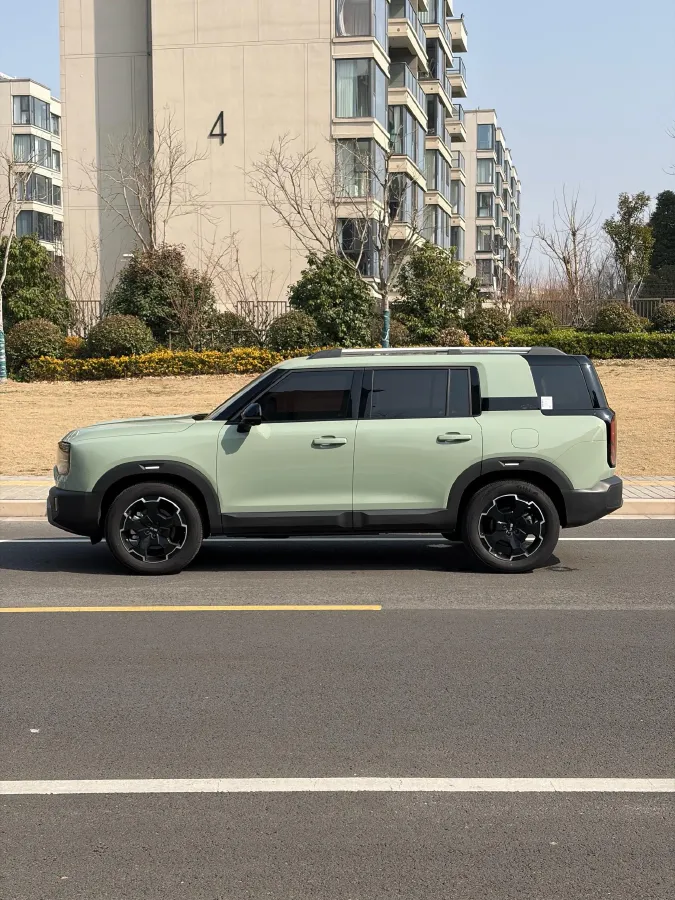 2024 Beijing BJ30 1.5T 158HP L4 2DHT Hybrid,autocango,china used car exporter,china ev exporter,chinese used car exporter,chinese used ev exporter