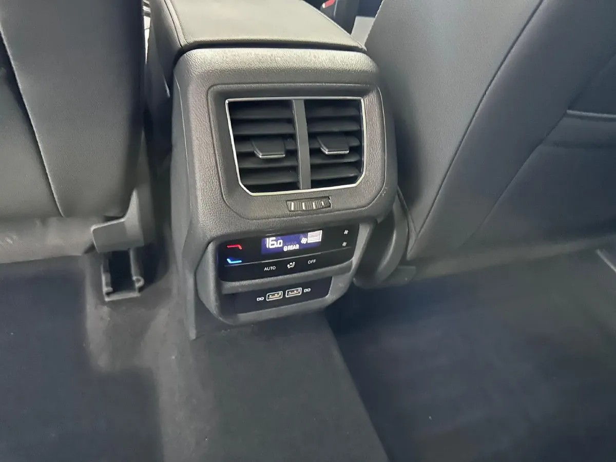 2022 Volkswagen Tayron 1.4T 150HP L4 7DCT,autocango,china used car exporter,china ev exporter,chinese used car exporter,chinese used ev exporter