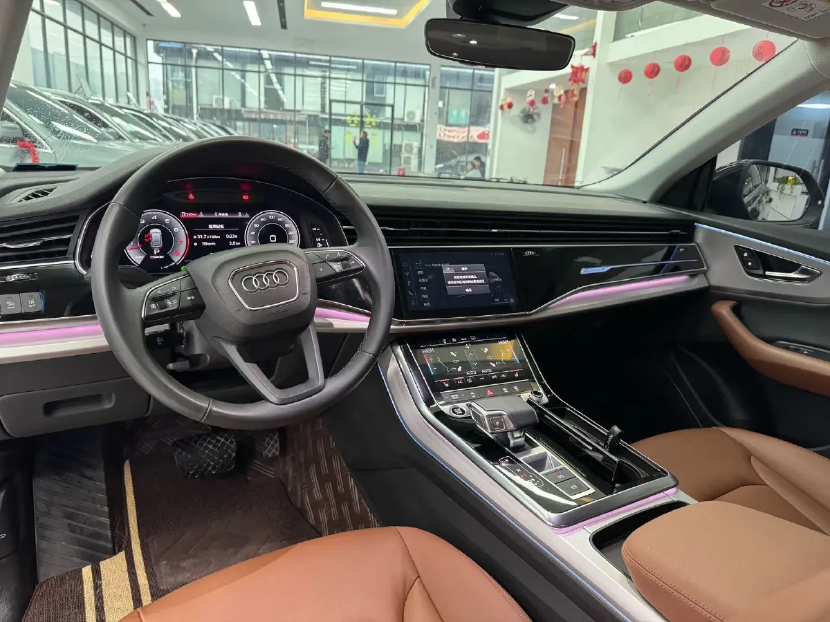 2022 Audi Q8 3.0T 340HP V6 8AT,autocango,china used car exporter,china ev exporter,chinese used car exporter,chinese used ev exporter