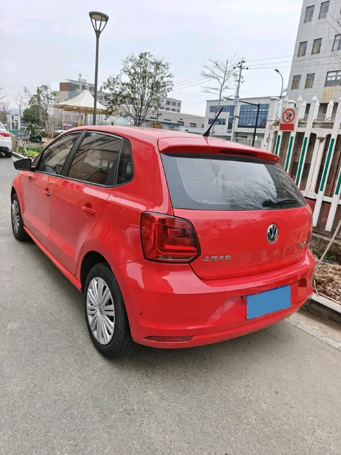 2016 Volkswagen Polo 1.6L 110HP L4 6AT,autocango,china used car exporter,china ev exporter,chinese used car exporter,chinese used ev exporter