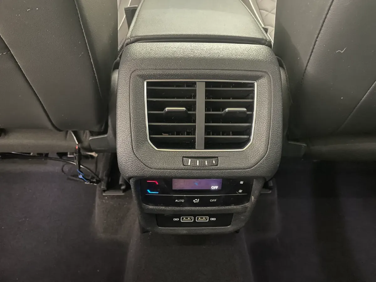 2023 Volkswagen Tayron 1.4T 150HP L4 7DCT,autocango,china used car exporter,china ev exporter,chinese used car exporter,chinese used ev exporter