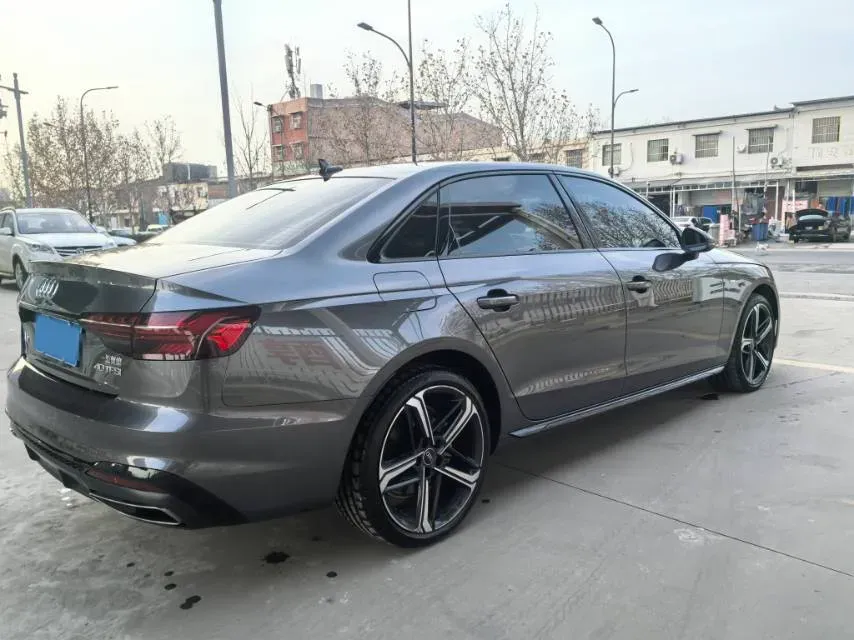 2024 Audi A4L 2.0T 190HP L4 7DCT,autocango,china used car exporter,china ev exporter,chinese used car exporter,chinese used ev exporter