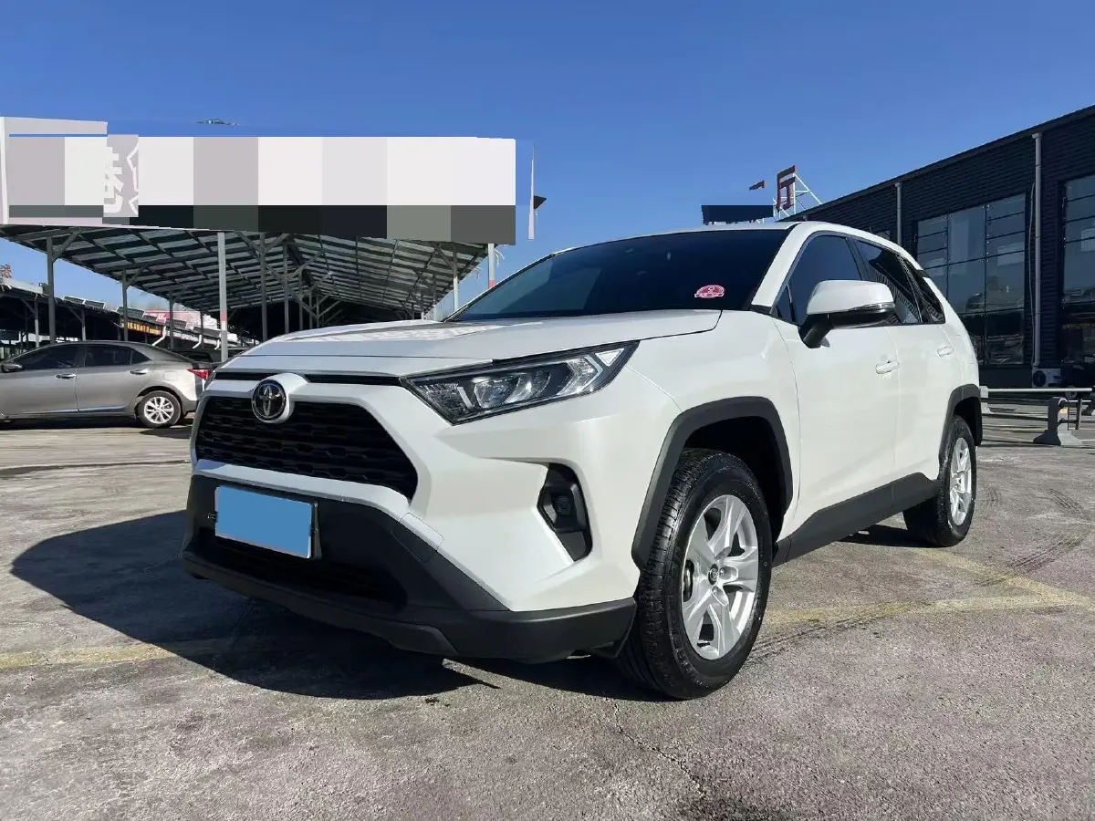 2023 Toyota RAV4 2.0L 171HP L4 CVT,autocango,china used car exporter,china ev exporter,chinese used car exporter,chinese used ev exporter