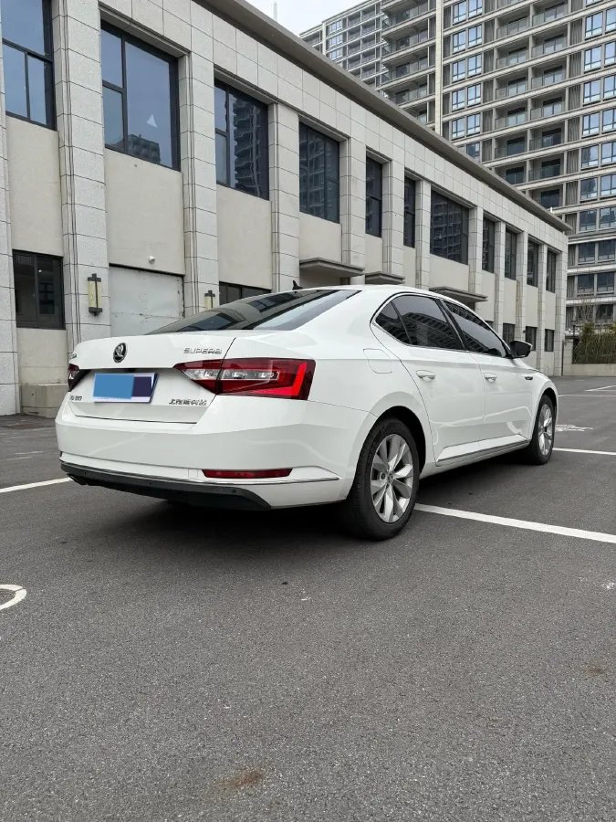 2018 Nissan Terra 2.5L 184HP L4 7AT,autocango,china used car exporter,china ev exporter,chinese used car exporter,chinese used ev exporter