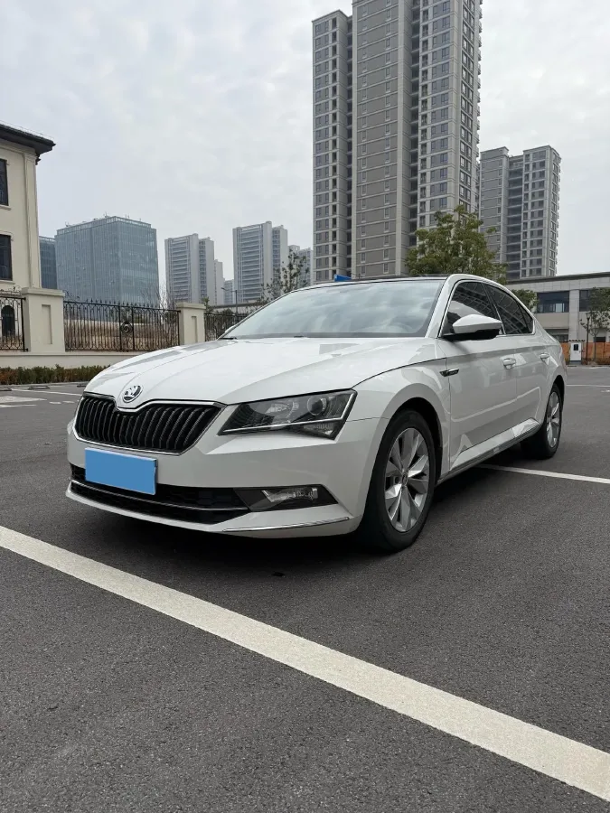 2018 Nissan Terra 2.5L 184HP L4 7AT,autocango,china used car exporter,china ev exporter,chinese used car exporter,chinese used ev exporter