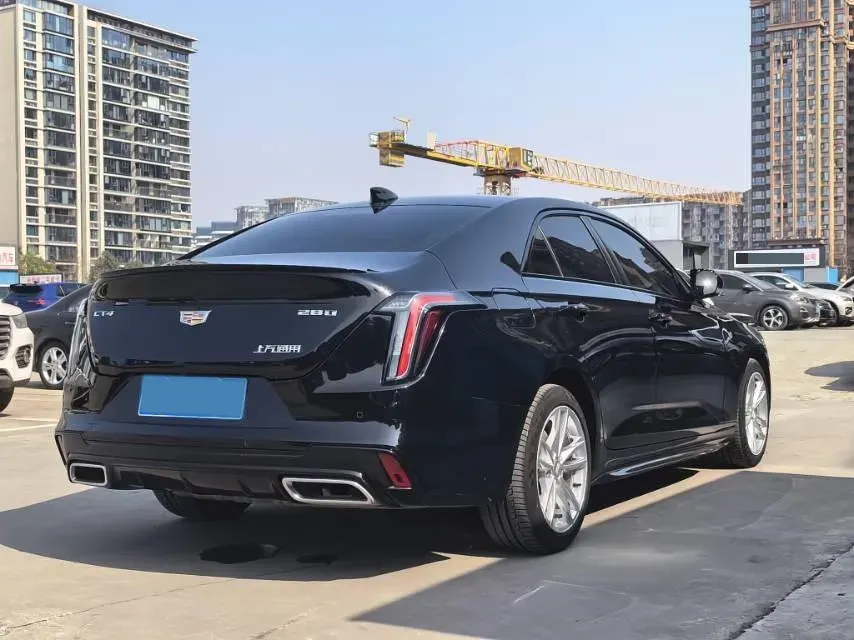 2022 Cadillac CT4 2.0T 237HP L4 8AT,autocango,china used car exporter,china ev exporter,chinese used car exporter,chinese used ev exporter