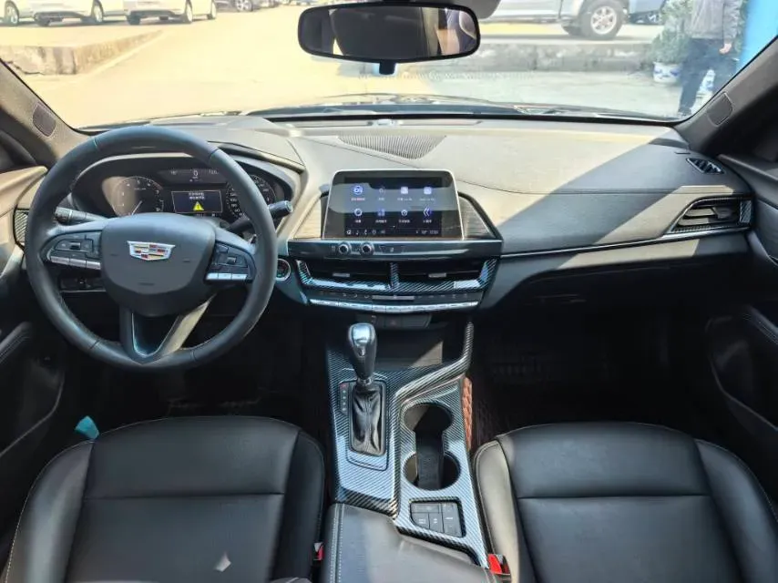 2022 Cadillac CT4 2.0T 237HP L4 8AT,autocango,china used car exporter,china ev exporter,chinese used car exporter,chinese used ev exporter
