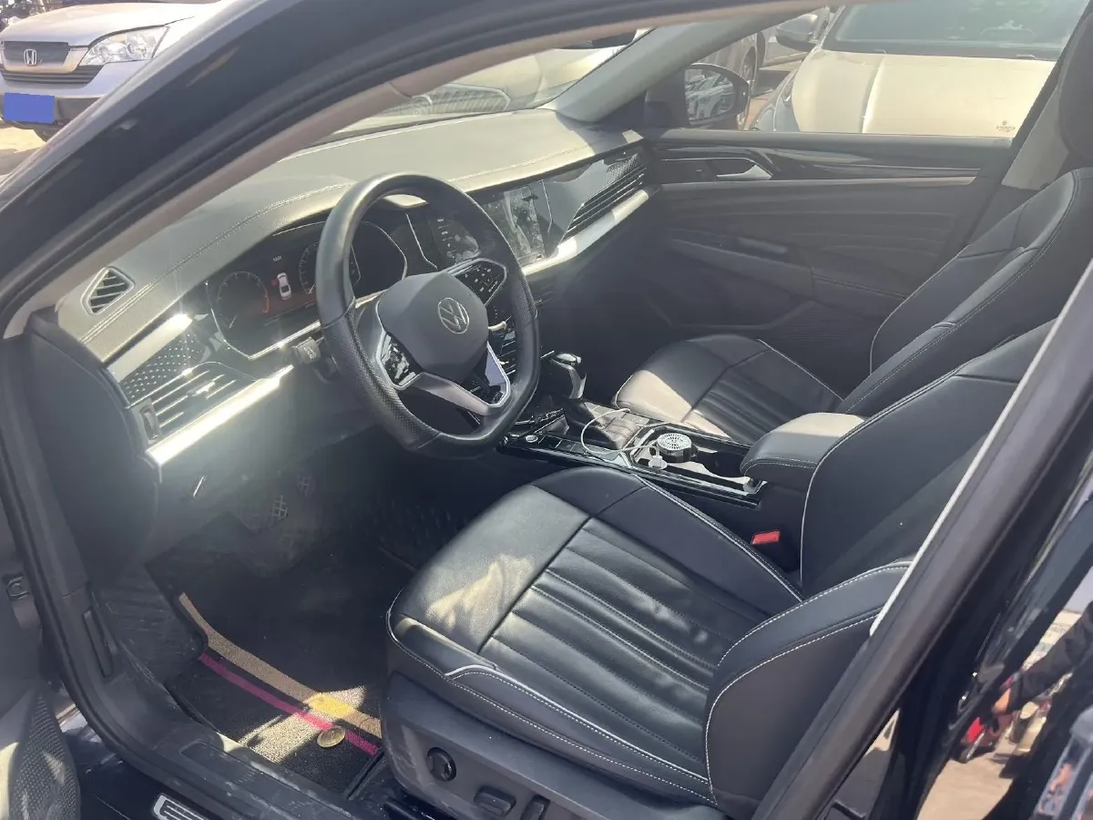 2023 Volkswagen Passat 2.0T 186HP L4 7DCT,autocango,china used car exporter,china ev exporter,chinese used car exporter,chinese used ev exporter