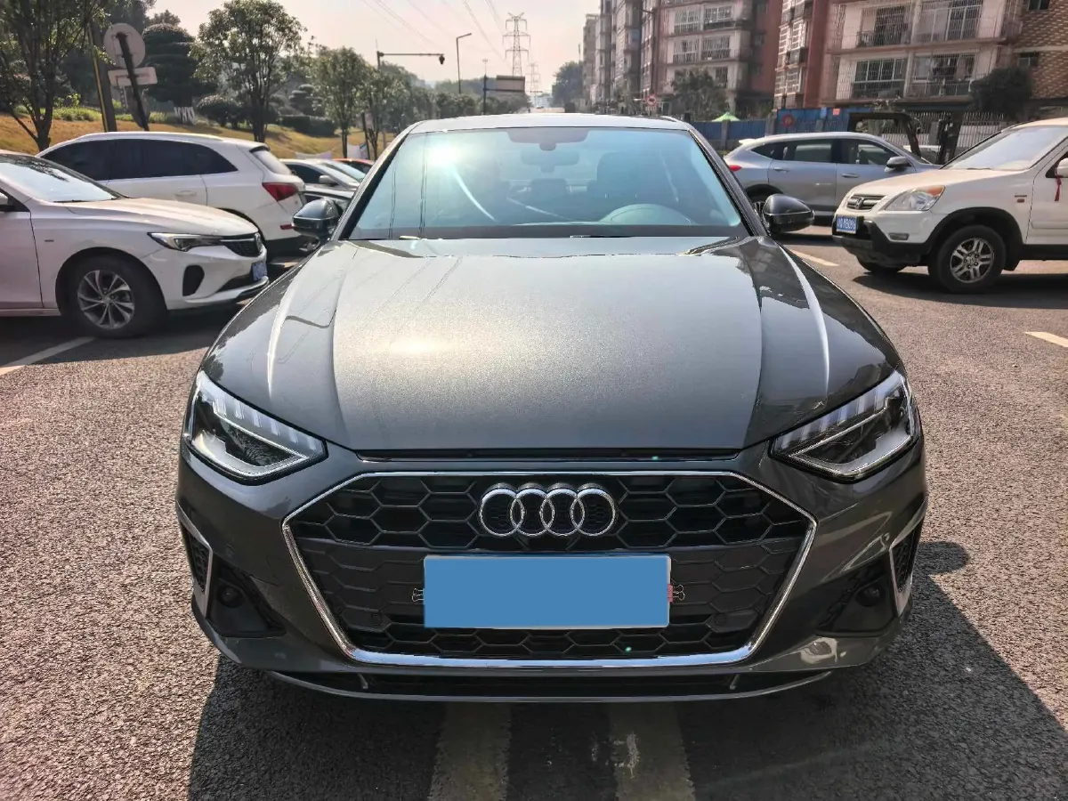 2020 Audi A4L 2.0T 190HP L4 7DCT,autocango,china used car exporter,china ev exporter,chinese used car exporter,chinese used ev exporter