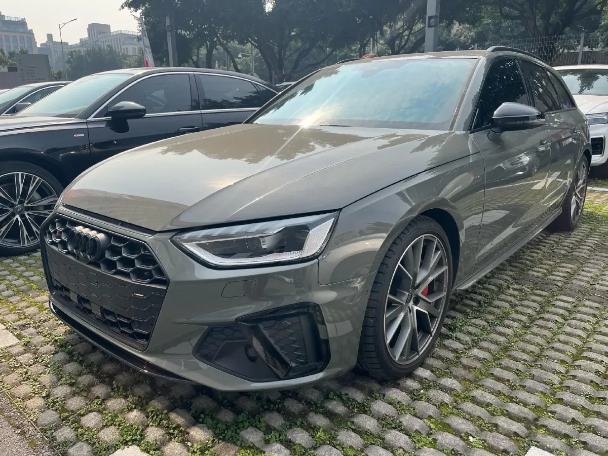 2024 Audi S4 3.0T 354HP V6 8AT,autocango,china used car exporter,china ev exporter,chinese used car exporter,chinese used ev exporter