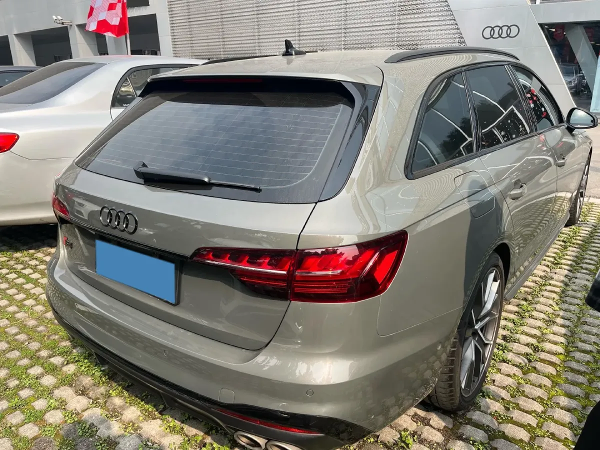 2024 Audi S4 3.0T 354HP V6 8AT,autocango,china used car exporter,china ev exporter,chinese used car exporter,chinese used ev exporter