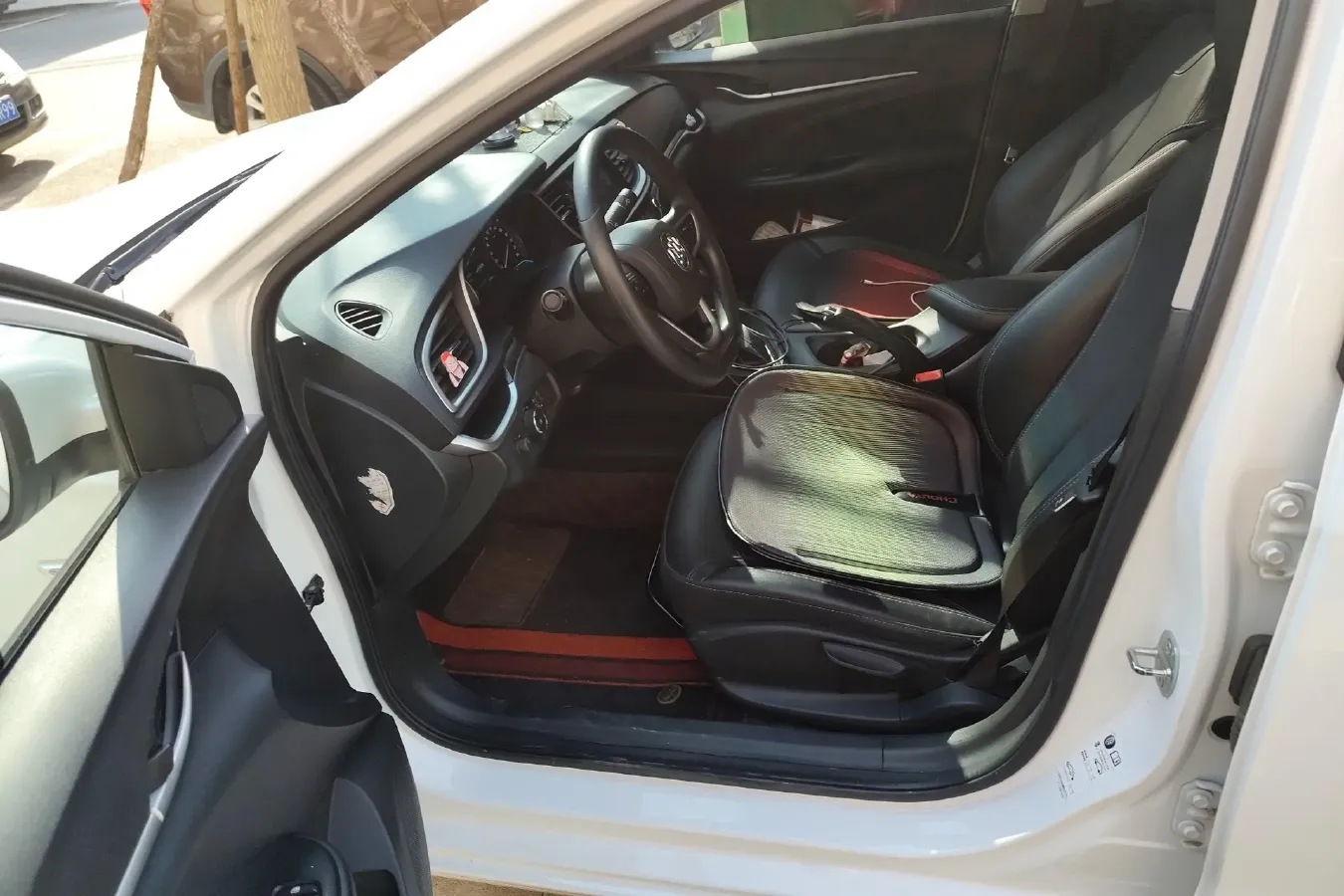 2021 Buick Excelle 1.5L 113HP L4 6AT,autocango,china used car exporter,china ev exporter,chinese used car exporter,chinese used ev exporter