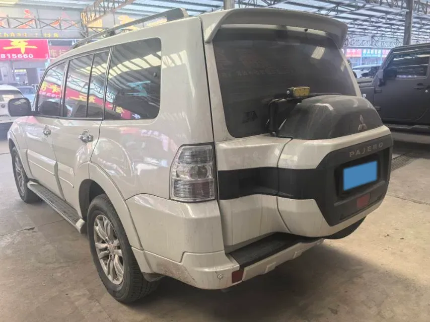 2017 Honda Jade 1.8L 141HP L4 5AT,autocango,china used car exporter,china ev exporter,chinese used car exporter,chinese used ev exporter