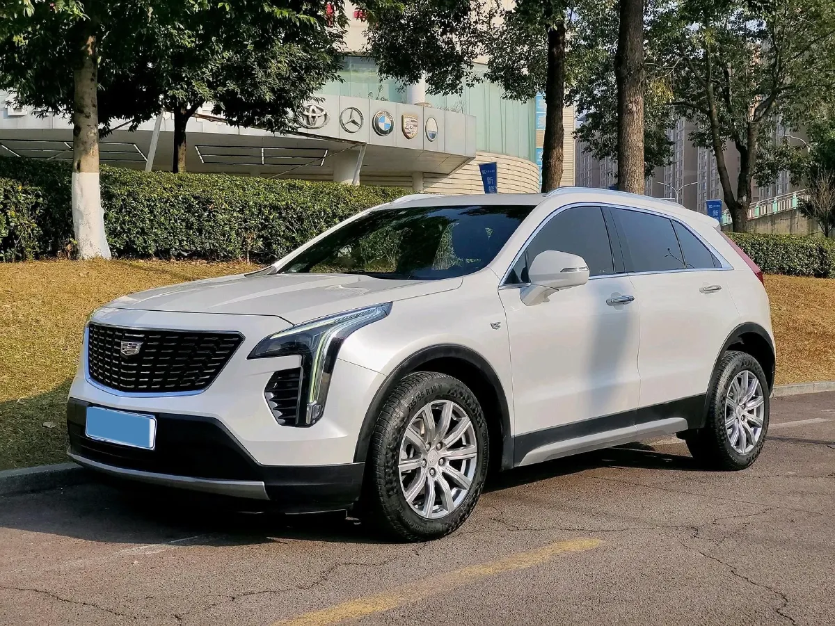 2021 Cadillac XT4 2.0T 237HP L4 9AT,autocango,china used car exporter,china ev exporter,chinese used car exporter,chinese used ev exporter