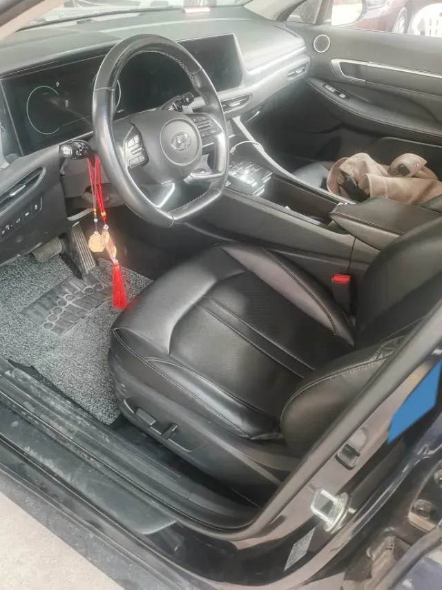 2020 Hyundai Sonata 1.5T 170HP L4 7DCT,autocango,china used car exporter,china ev exporter,chinese used car exporter,chinese used ev exporter