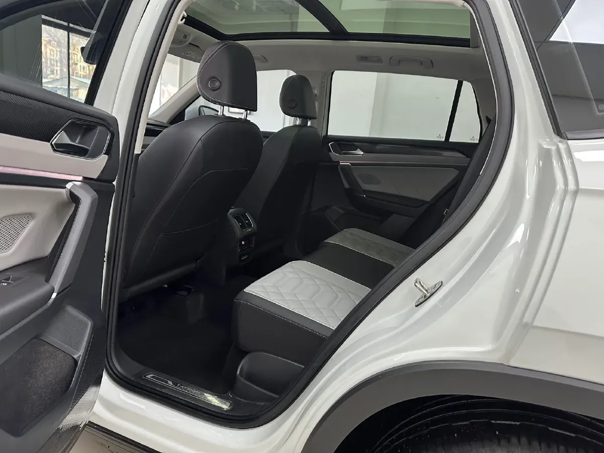 2023 Volkswagen Tayron 1.4T 150HP L4 7DCT,autocango,china used car exporter,china ev exporter,chinese used car exporter,chinese used ev exporter
