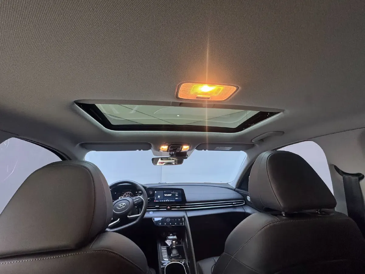 2022 Hyundai Elantra 1.5L 115HP L4 CVT,autocango,china used car exporter,china ev exporter,chinese used car exporter,chinese used ev exporter