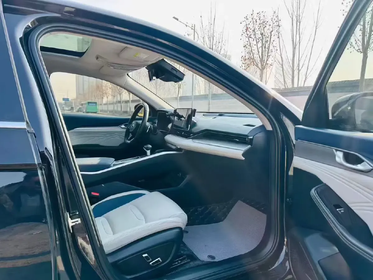 2023 Geely Preface 2.0T 190HP L4 7DCT,autocango,china used car exporter,china ev exporter,chinese used car exporter,chinese used ev exporter