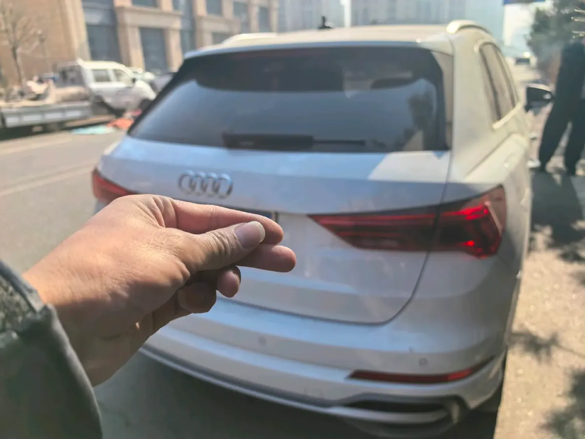 2021 Audi Q3 1.4T 150HP L4 7DCT,autocango,china used car exporter,china ev exporter,chinese used car exporter,chinese used ev exporter