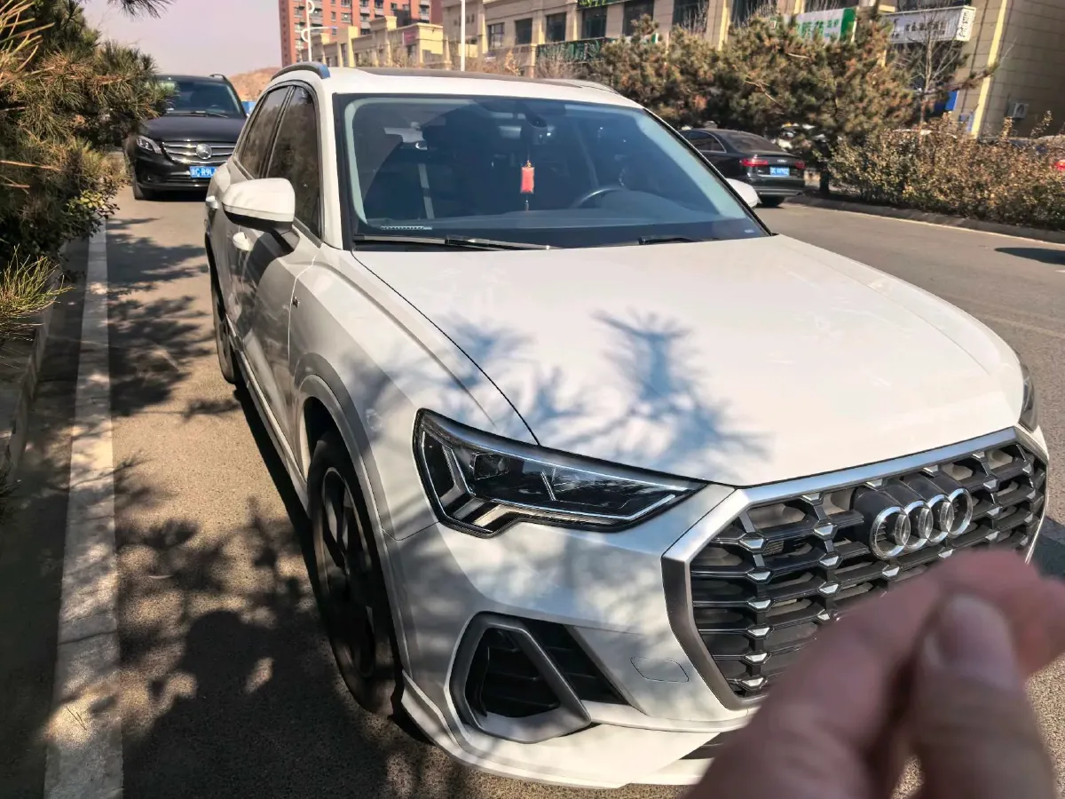 2021 Audi Q3 1.4T 150HP L4 7DCT,autocango,china used car exporter,china ev exporter,chinese used car exporter,chinese used ev exporter