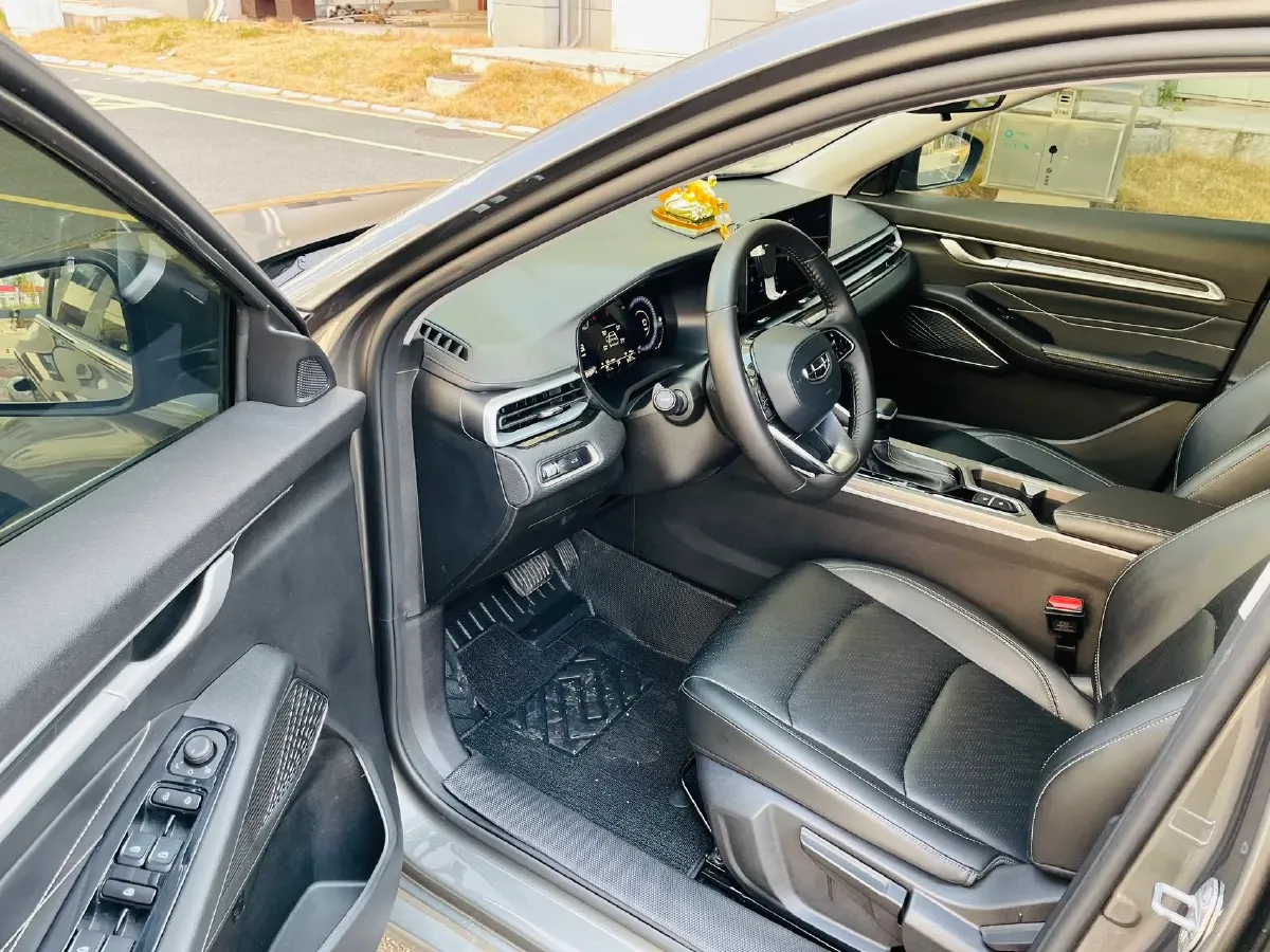 2022 Geely Emgrand 1.5L 114HP L4 CVT,autocango,china used car exporter,china ev exporter,chinese used car exporter,chinese used ev exporter