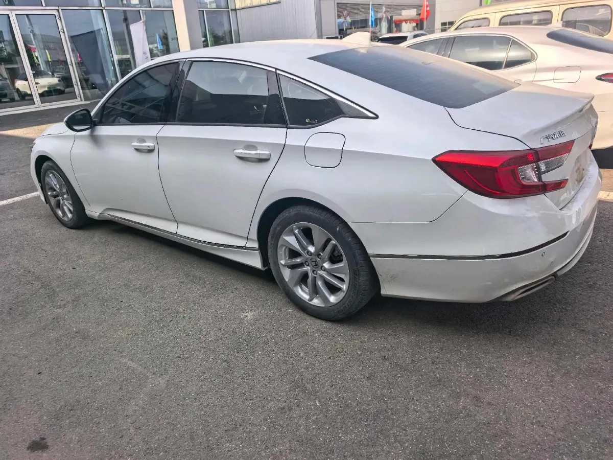 2018 Honda Accord 1.5T 194HP L4 CVT,autocango,china used car exporter,china ev exporter,chinese used car exporter,chinese used ev exporter
