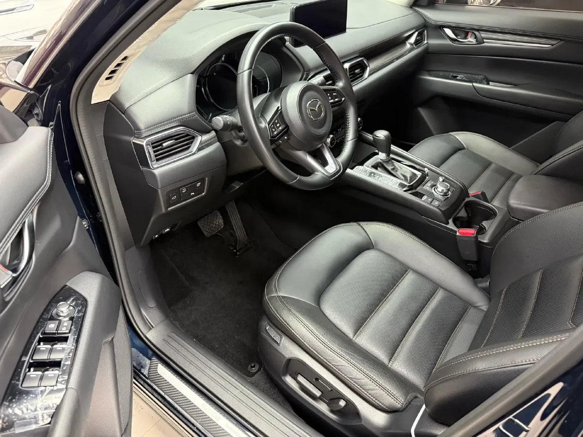 2022 MAXUS XinTu V90 2.0T 150HP L4 6AT,autocango,china used car exporter,china ev exporter,chinese used car exporter,chinese used ev exporter