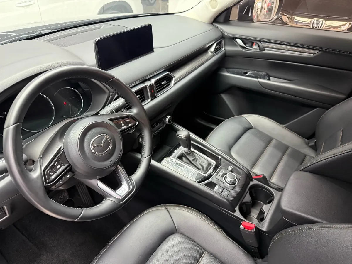 2022 MAXUS XinTu V90 2.0T 150HP L4 6AT,autocango,china used car exporter,china ev exporter,chinese used car exporter,chinese used ev exporter