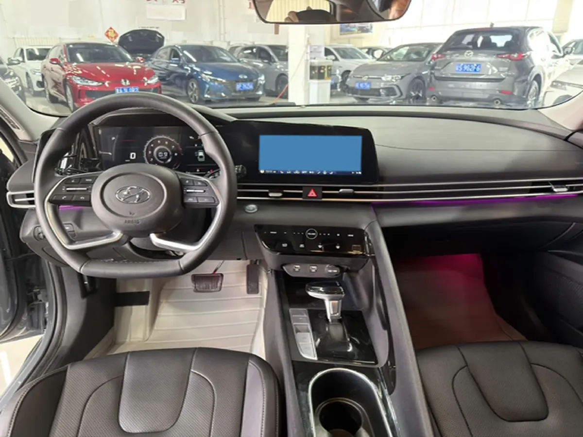 2023 Hyundai Elantra 1.5L 115HP L4 CVT,autocango,china used car exporter,china ev exporter,chinese used car exporter,chinese used ev exporter