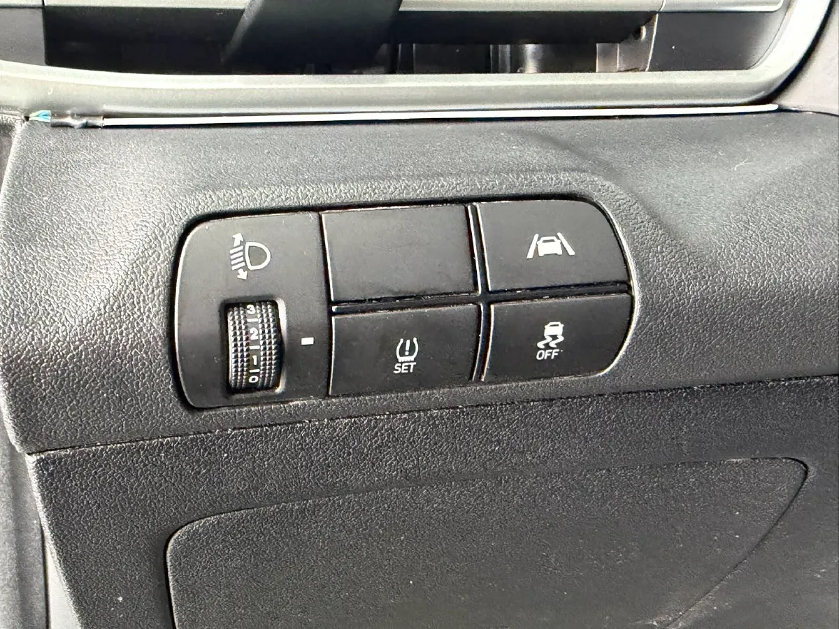 2023 Hyundai Elantra 1.5L 115HP L4 CVT,autocango,china used car exporter,china ev exporter,chinese used car exporter,chinese used ev exporter