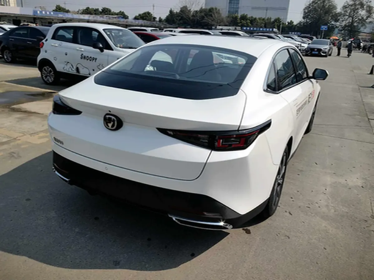 2024 ChangAn Eado 1.5T 170HP L4 7DCT,autocango,china used car exporter,china ev exporter,chinese used car exporter,chinese used ev exporter